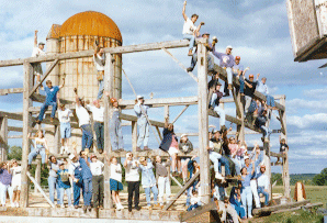 Barn Raising.gif